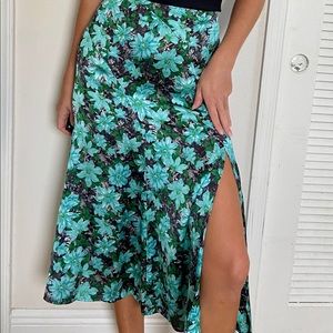 Zara floral midi skirt